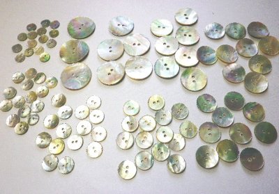 画像1: 真珠の母貝 パールシェル ボタン アコヤ貝  貝ボタン 全サイズ総数95個