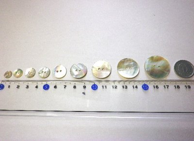 画像2: 真珠の母貝 パールシェル ボタン アコヤ貝  貝ボタン 全サイズ総数95個