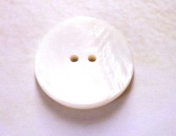 白いリバーシェル 貝ボタン　BS-1