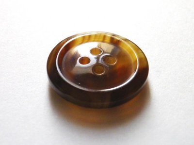 画像2: 最高級本水牛ボタン  オリジナル型　貴重な茶色　ツヤ有り　No.1024-MB