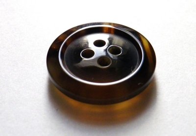 画像2: 本水牛ボタン  オリジナル型　貴重な濃い茶色　ツヤ有り　No.1024-DMB