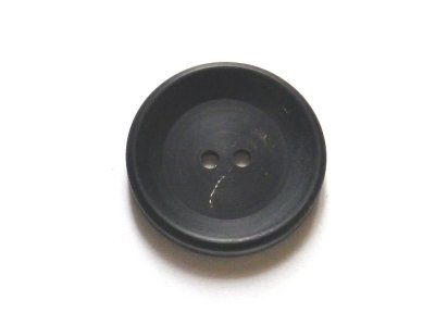 画像2: Pコートに最適　本水牛ボタン　No.972R 黒のレトロな加工