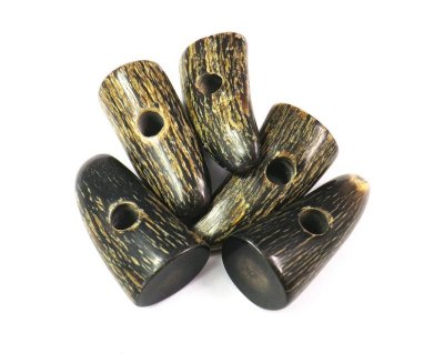 画像7: 本水牛ダッフルボタン　No.500　35mm , 55mm　 皮つき