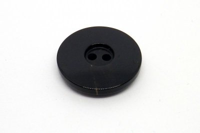 画像8: 本水牛ボタン　スーツ(1)着分　漆黒　穴の細い2穴 イタリア型　BH-1