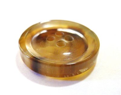 画像7: 本水牛ボタン　スーツ(1)着分 薄い茶色　ツヤ有り　（色のばらつきあり特価）No.620-LMB