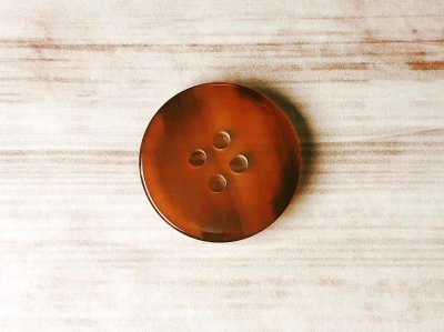 画像5: 本水牛ボタン　スーツ(1)着分　貴重な茶色　　皿の形状　No.1011