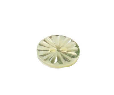 画像4: 高瀬貝 貝ボタン　菊の模様にカットした貝ボタン 10個セット SH-2224