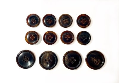 画像3: 本水牛ボタン  スーツ(1)着分　濃い茶色　ツヤ有り　No.1058