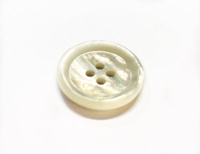 画像1: 白蝶貝 貝ボタン 裏面までこだわりぬいた最高級　SH-2217