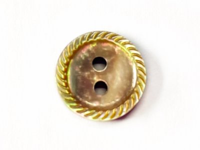 画像1: 茶蝶貝 貝ボタン  縄目模様の彫刻を施した貝ボタン SH2109