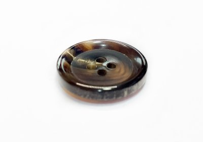 画像2: 本水牛ボタン  スーツ,コート用ボタン　貴重な茶色　ツヤ有り　No.540