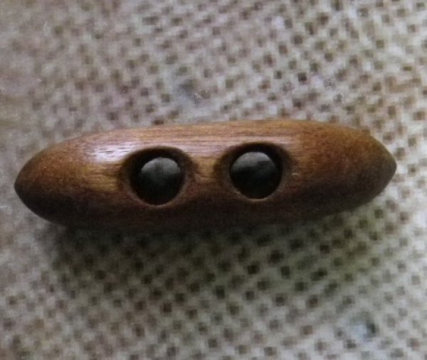 画像1: ウッド　木で作ったダッフルボタン　茶i色 (1)